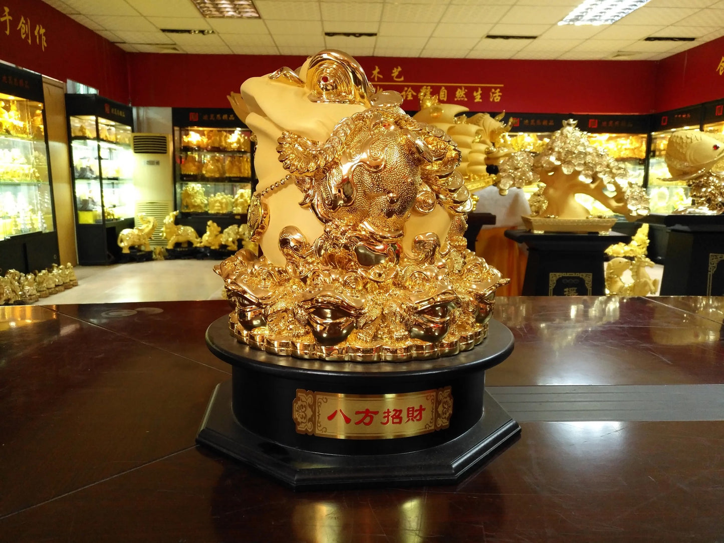 Prosperity Frog Statue