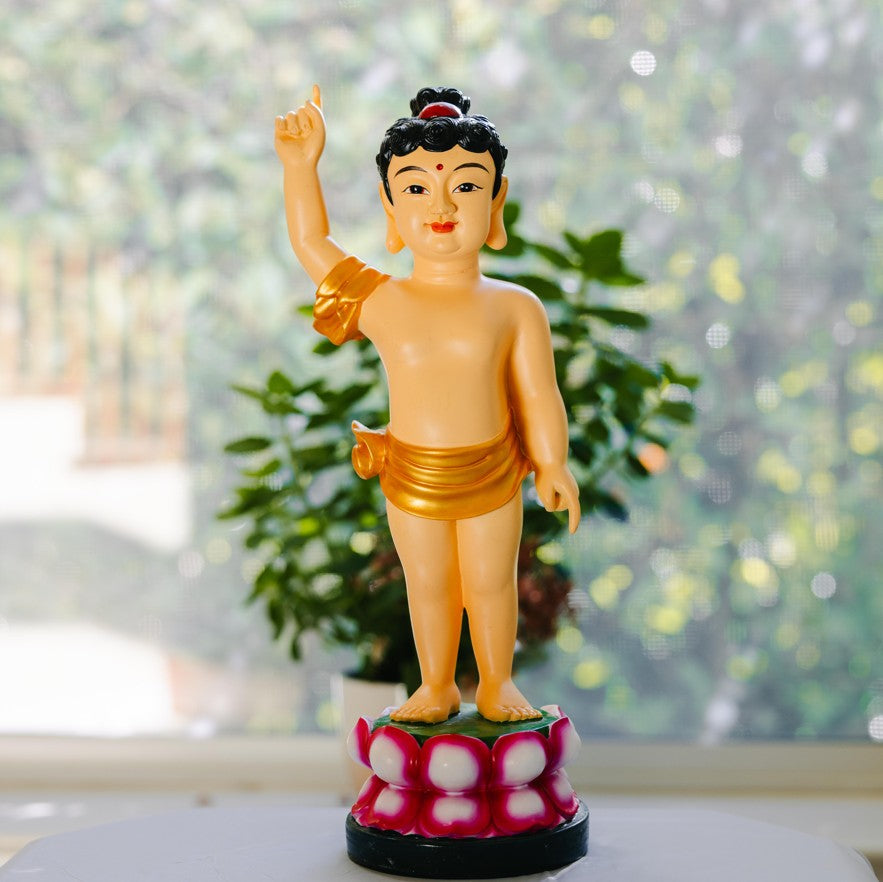 Little Sakyamuni Buddha Statue