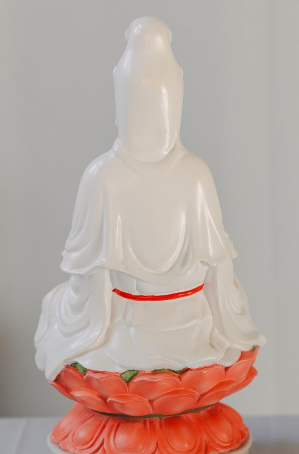 Guanyin Bodhisattva Statue
