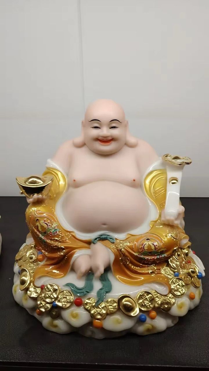 Laughing Buddha Statue
