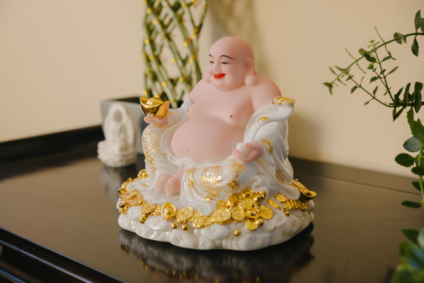 Laughing Buddha Statue