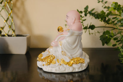 Laughing Buddha Statue