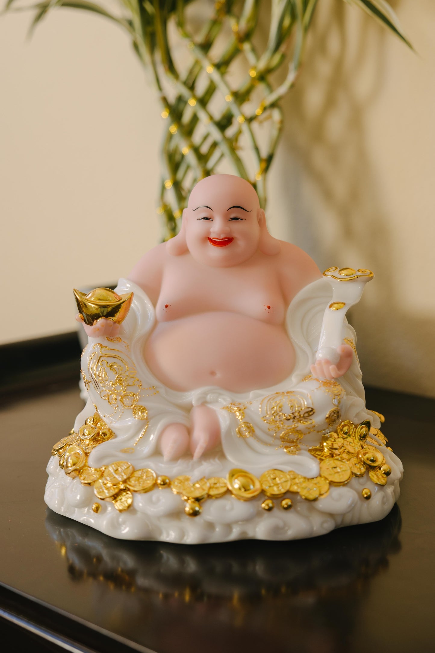 Laughing Buddha Statue