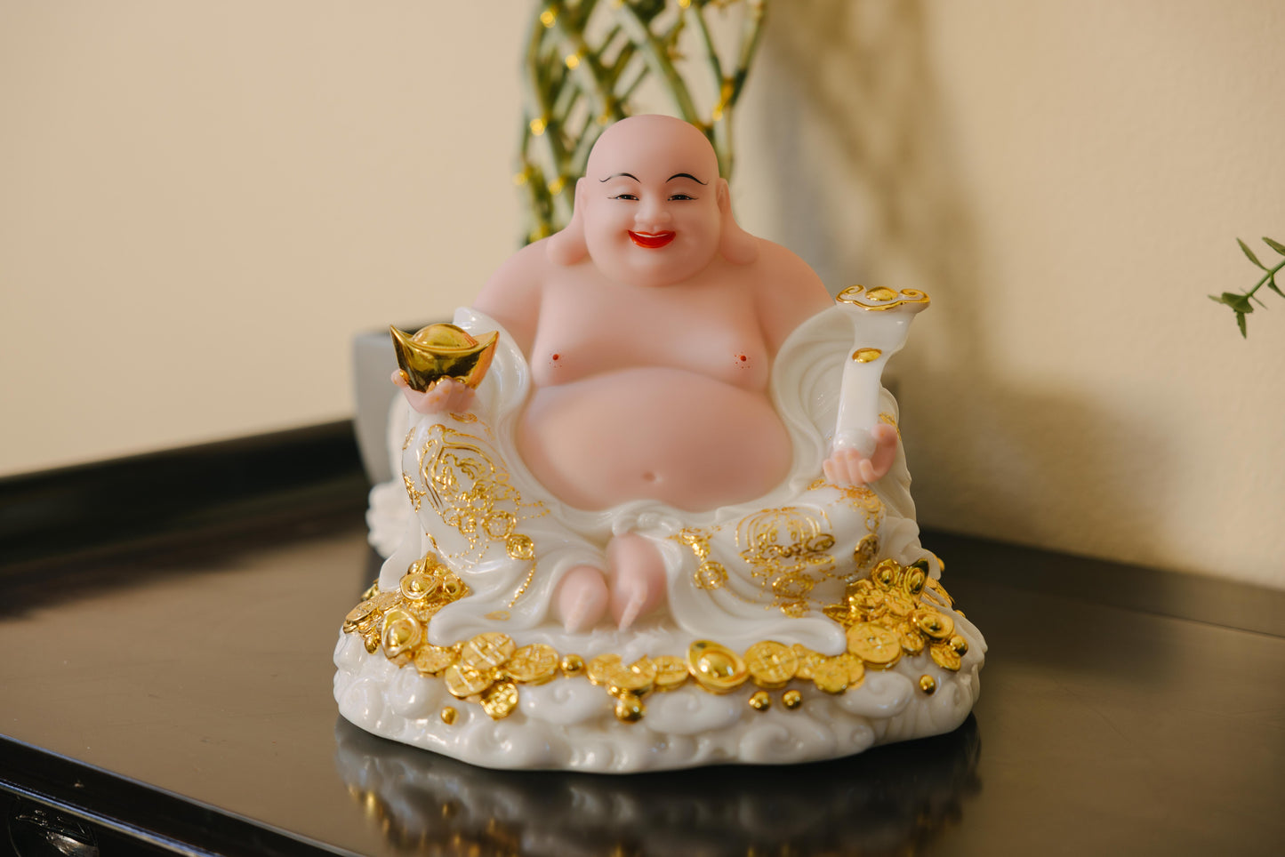 Laughing Buddha Statue