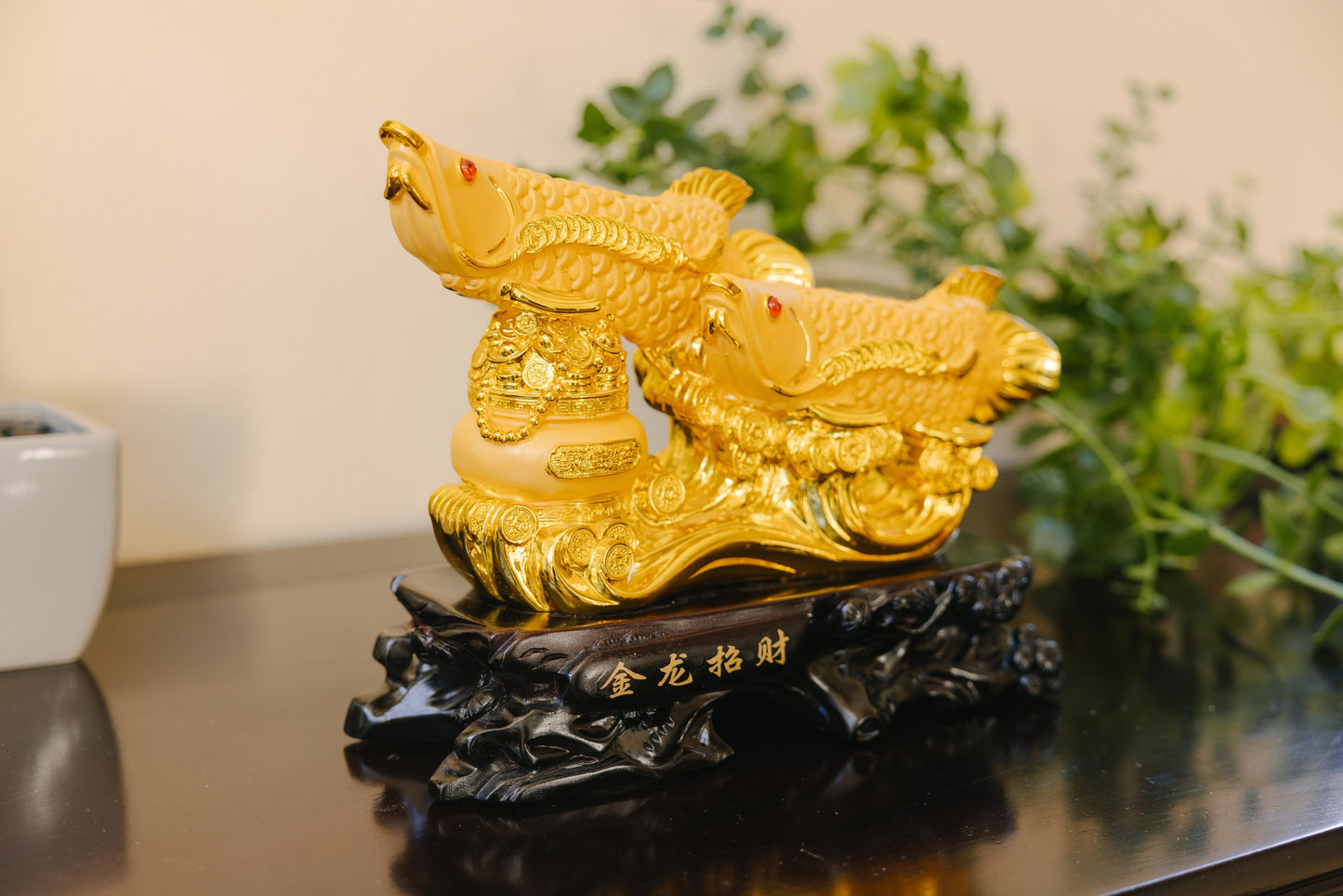 Golden Arowana Fish Statue