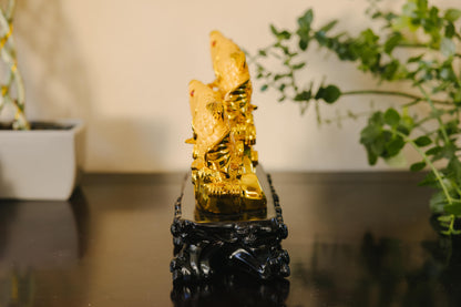 Golden Arowana Fish Statue