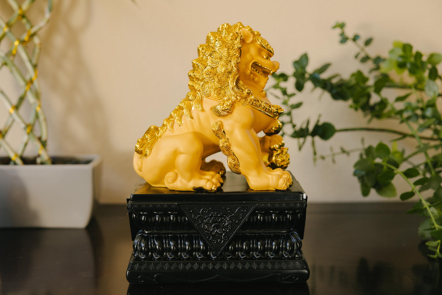 Golden Guardian Resin Lion Statues