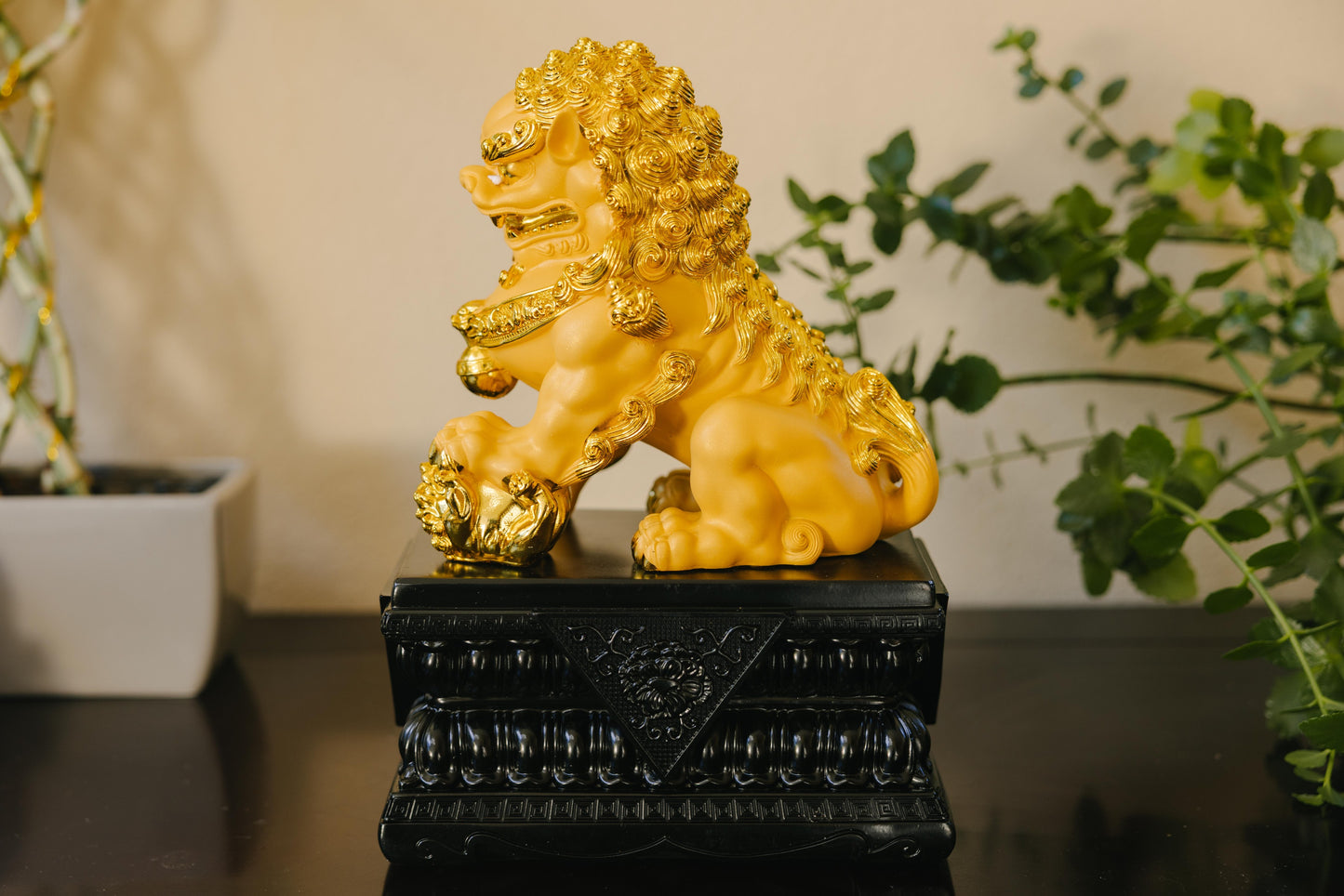 Golden Guardian Resin Lion Statues