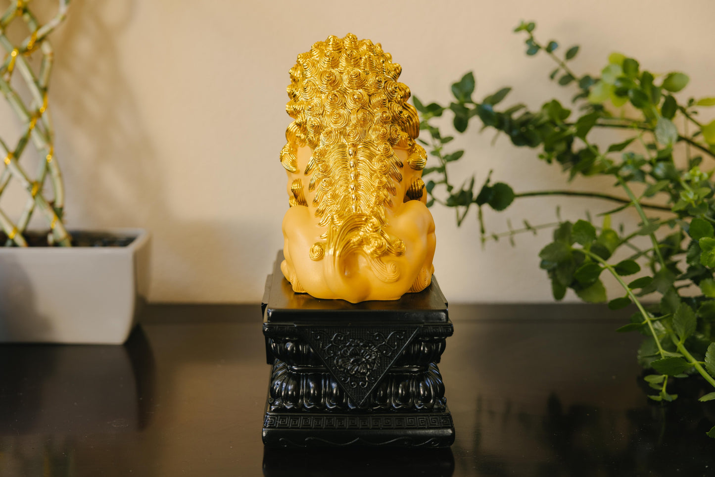 Golden Guardian Resin Lion Statues