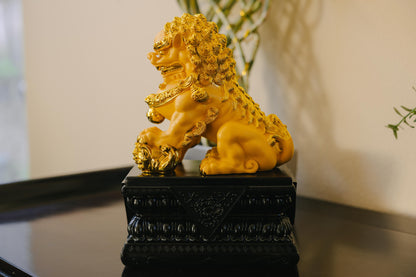 Golden Guardian Resin Lion Statues