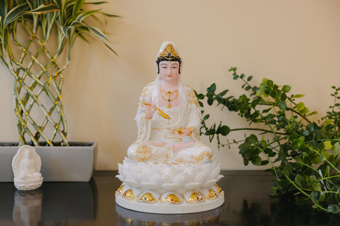 Guanyin Bodhisattva Statue