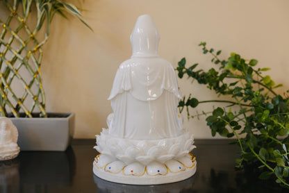 Guanyin Bodhisattva Statue