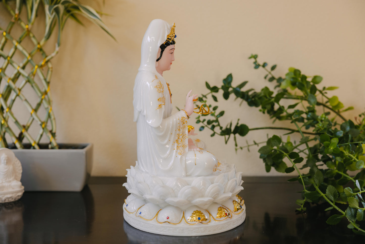 Guanyin Bodhisattva Statue