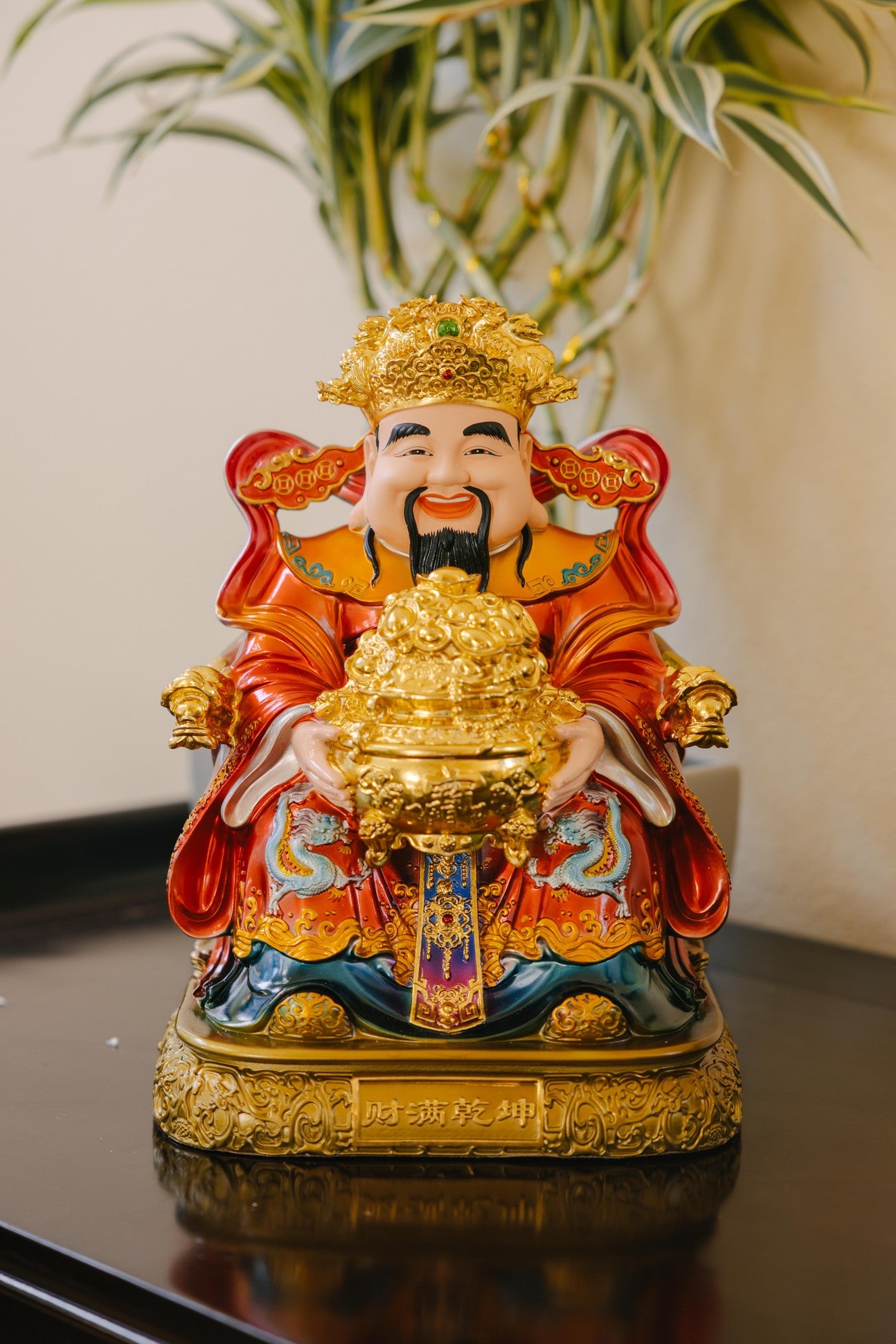 God of Wealth Buddha Statue