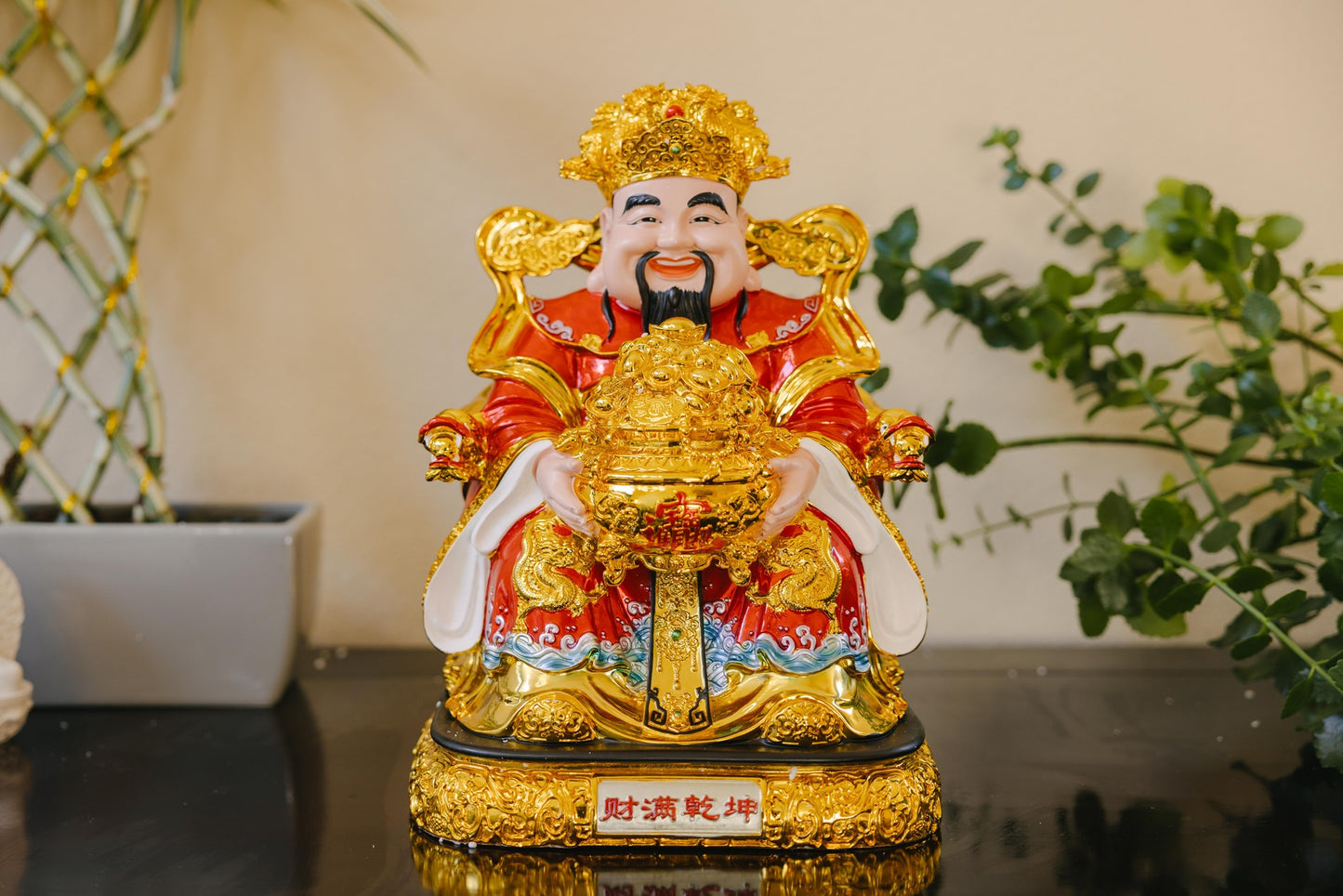God of Wealth Buddha Statue