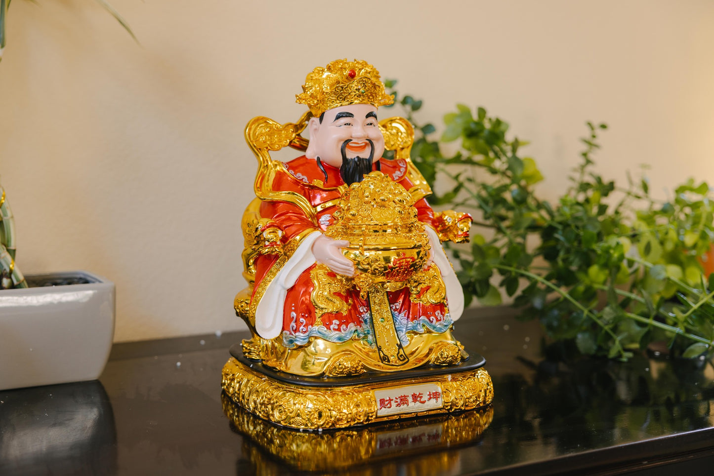 God of Wealth Buddha Statue