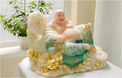 Laughing Buddha Statue